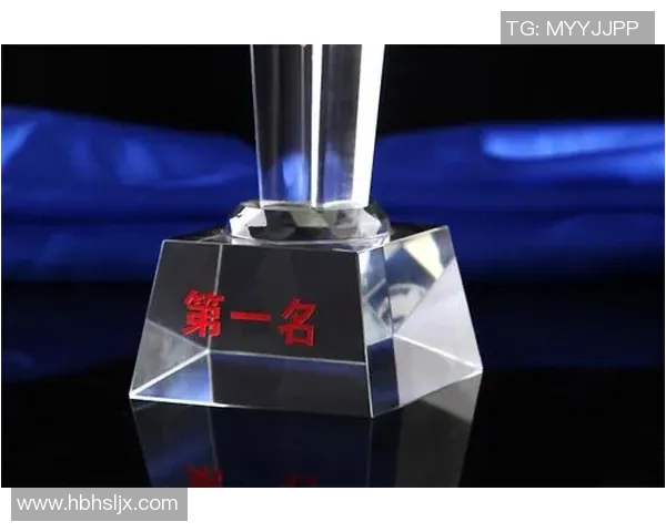 足球星星奖杯的市场价格是多少 如何评估其收藏价值